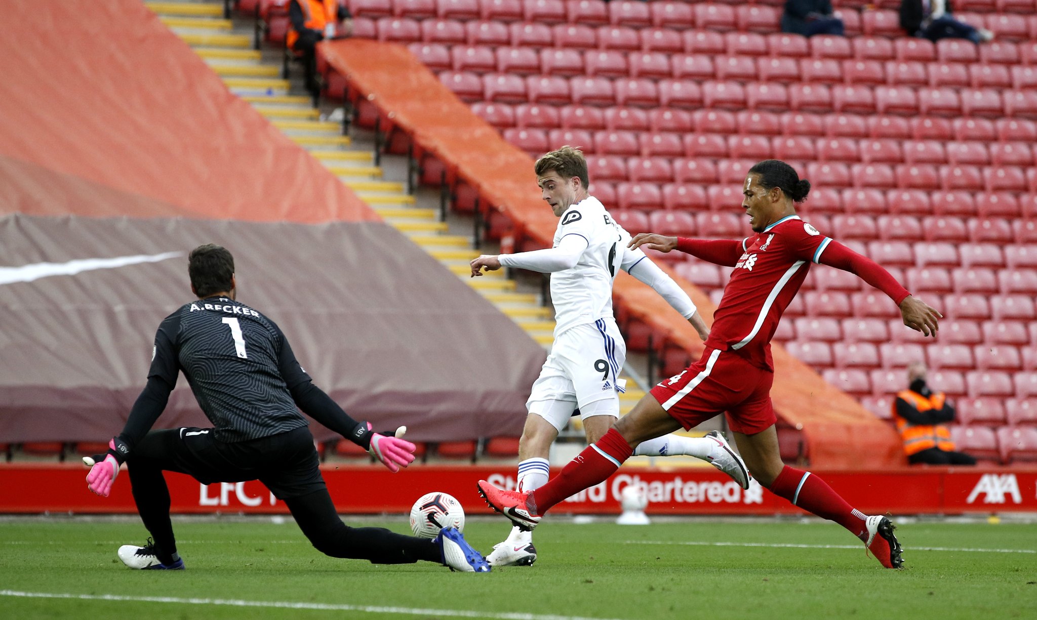 榮譽上不可 榮譽上不可